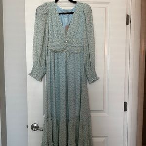 Vici Maxi Dress